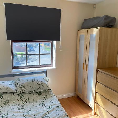 Large, Quiet, Sleeps 16, 4 Bathrooms, Parking, Leicester Exterior foto